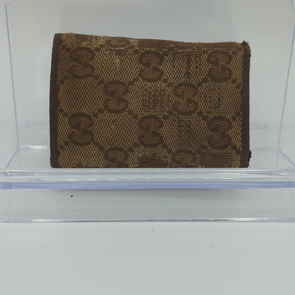 Gucci Key Holder - Picture 2 of 4
